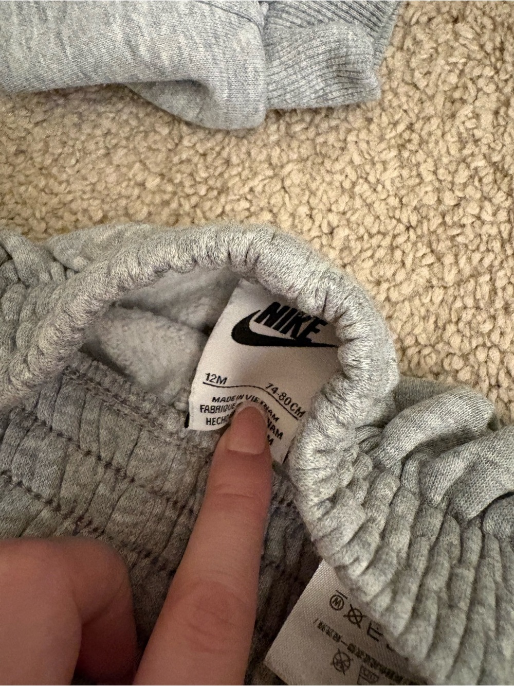 Nike Gray Kids Fleece Hoodie & Joggers Set - Picture 4 of 4